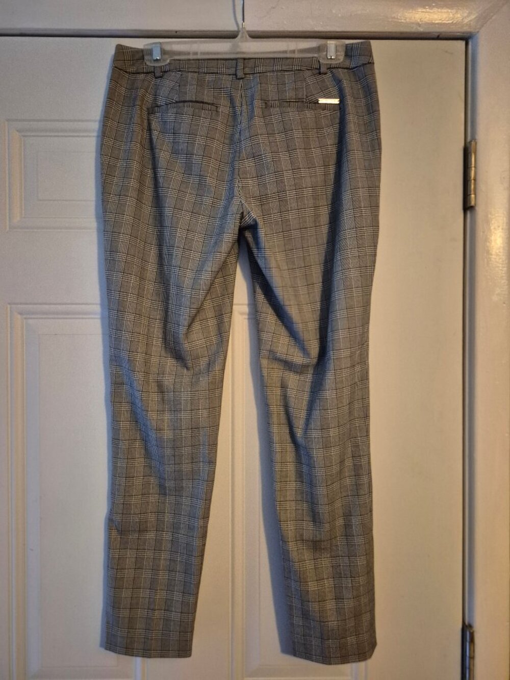 Michael Kors Pants. size 4. small plaid design - Picture 2 of 4